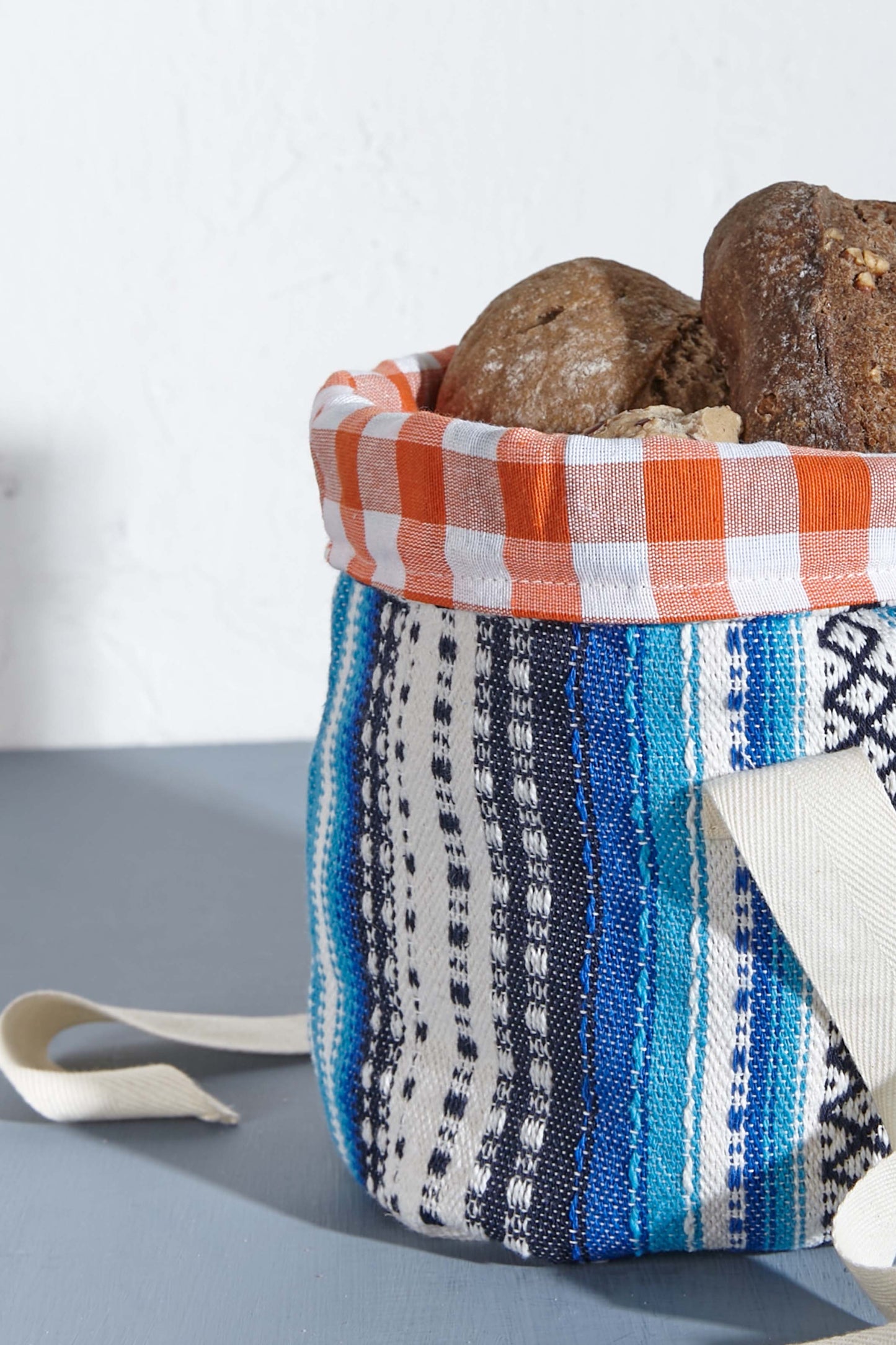 Panera pequeña alpujarra tonos azules