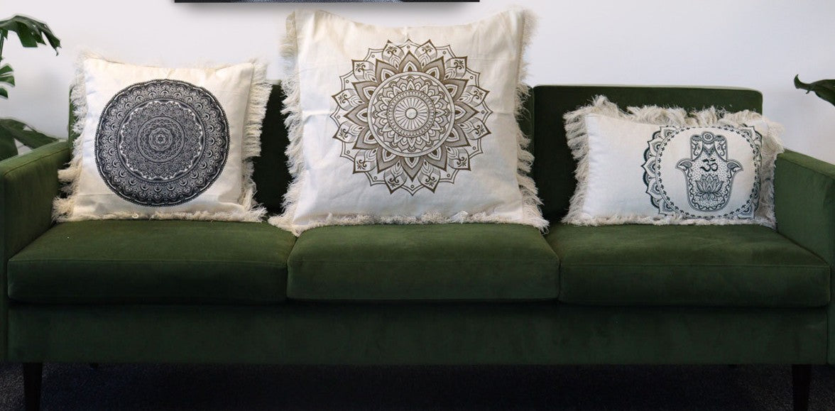 Cojín Mandala Tradicional - 60x60cm - negro