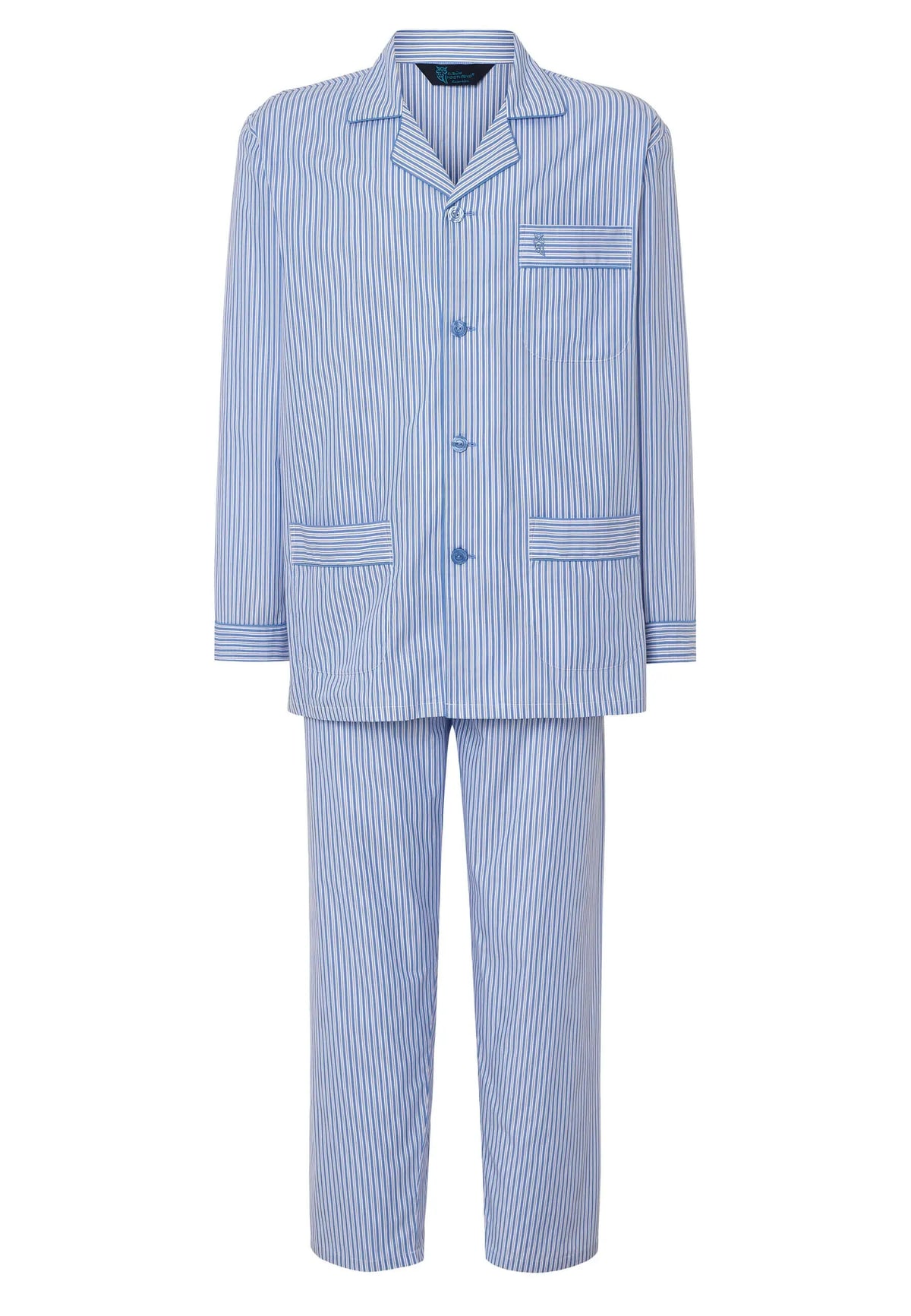 Pijama de hombre azul y blanco de rayas verticales, con solapas, botones frontales, tres bolsillos y tejido popelín.