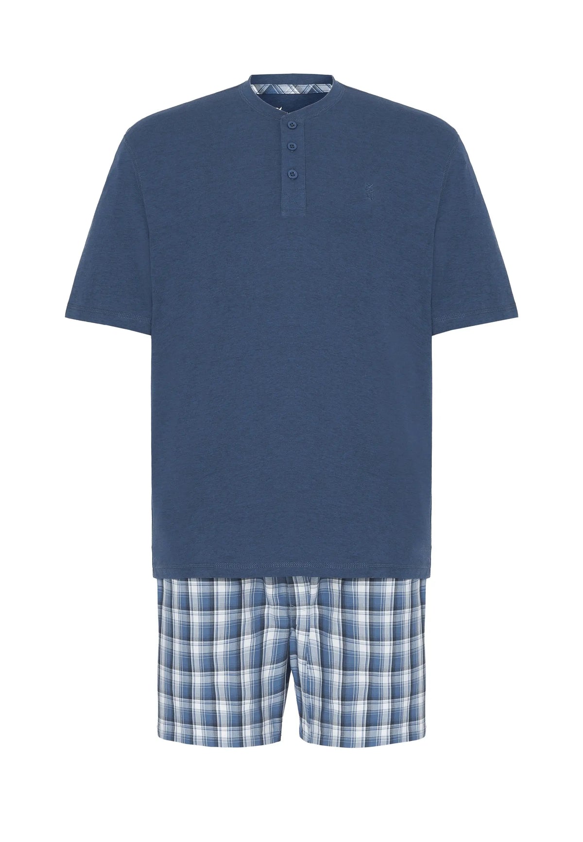 Pijama para hombre azul marino de algodón, camiseta corta con botones y pantalones cortos de cuadros gris y azul.