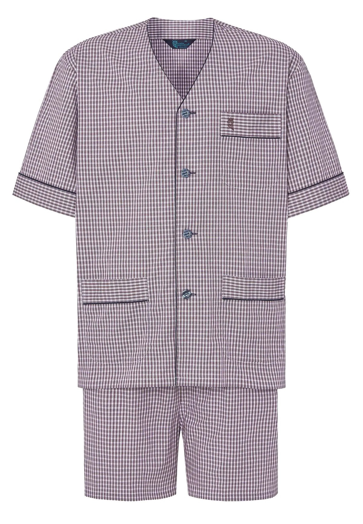 Pijama corto de hombre, cuello pico, botones, bolsillos y estampado de cuadros vichy en tonos rojo oscuro y blanco.