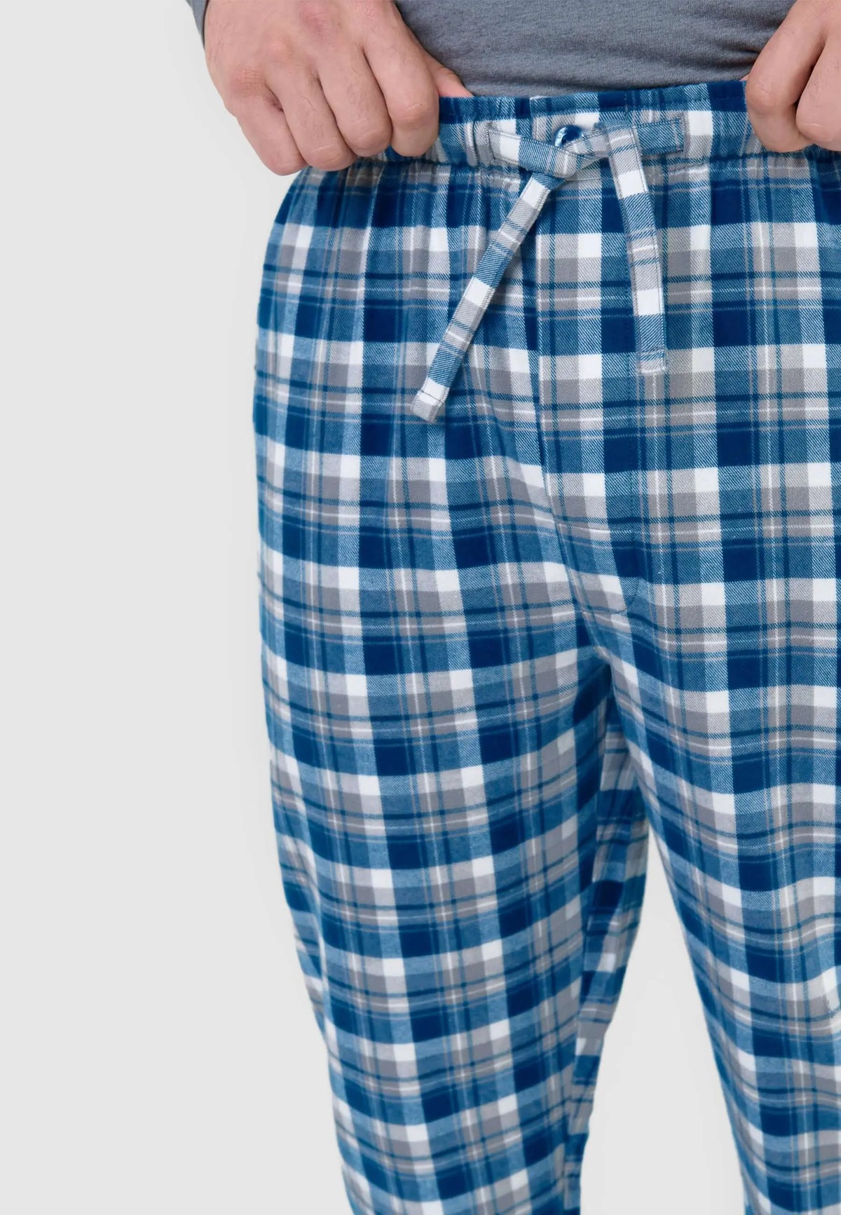 Pantalón de pijama para hombre de franela azul con estampado de cuadros, ajuste cómodo y cordón en la cintura.