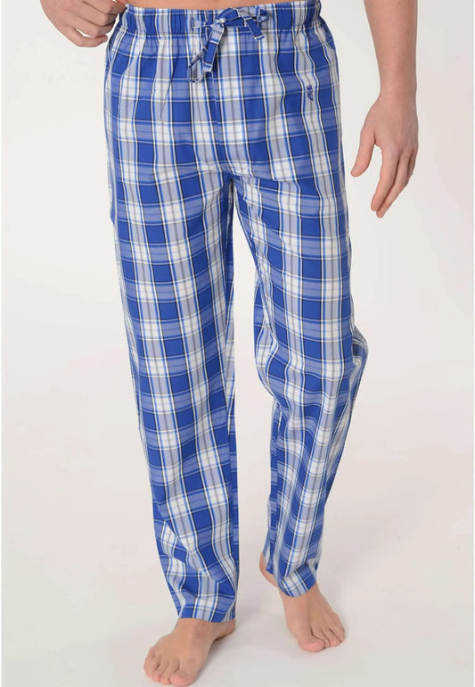 Pantalón de pijama largo para hombre de algodón popelín, diseño de cuadros azules y blancos con cintura elástica.