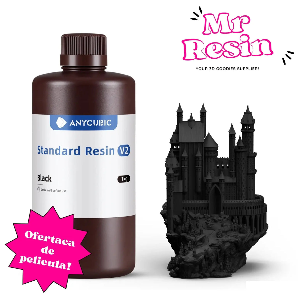 Botella de resina negra Anycubic V2 1kg junto a una figura impresa de un castillo detallado sobre fondo blanco.