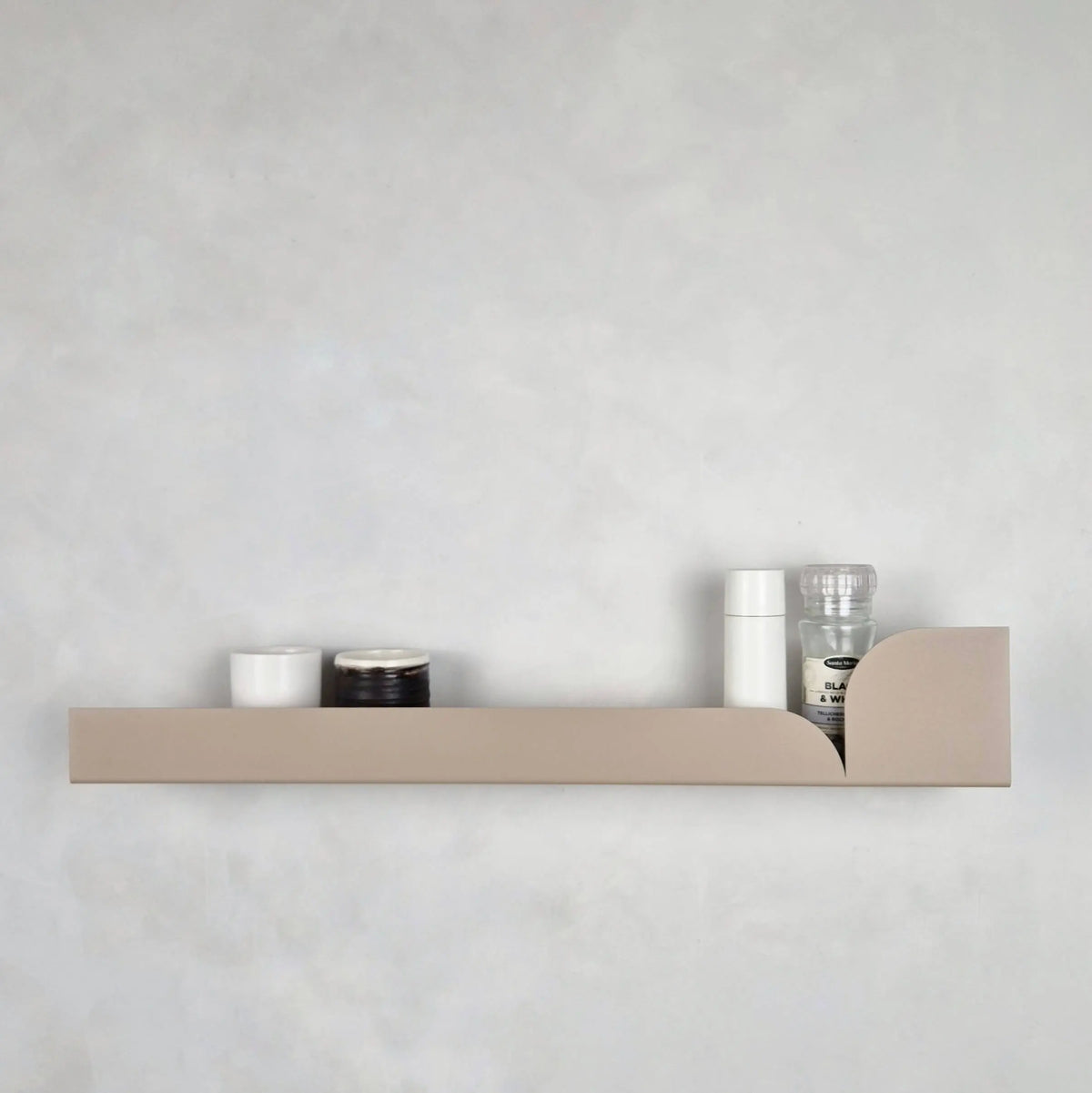 Estantería de pared metálica Torino grande – repisa flotante 60 cm