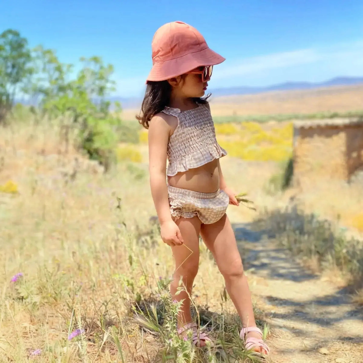 Gorro para el Sol Terracota Nenina & Co - Hecho de Algodón Orgánico | Protección Solar y Estilo