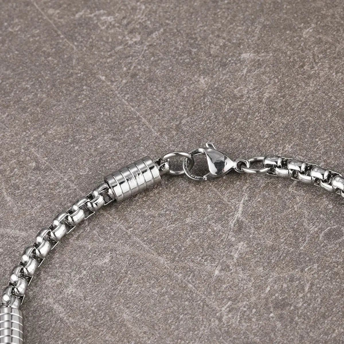 Pulsera Elara · Pulsera cadena con eslabones geométricos