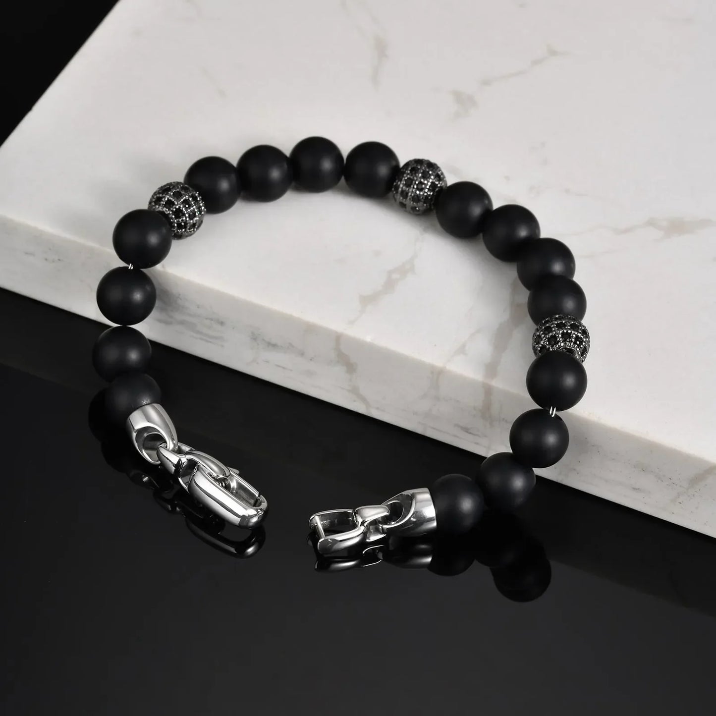 Pulsera Andro · Pulsera de acero inoxidable y cobre con cuentas