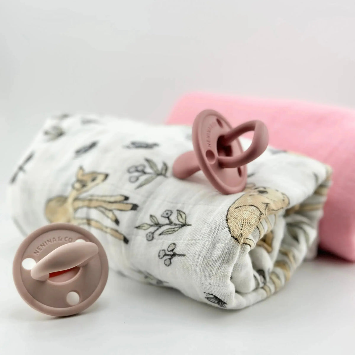Pack 2 Muselinas Cotton + Bambi Rosa 70% Bamboo +30 % Algodón