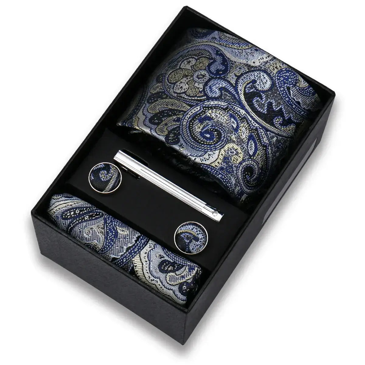 Set de regalo: corbata y pañuelo con estampado paisley azul y plata, pisacorbatas y gemelos a juego en caja negra.