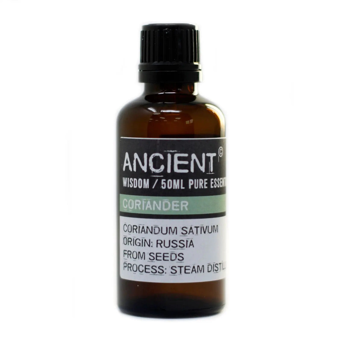 Frasco de vidrio ámbar de 50ml con tapa negra y etiqueta blanca que indica aceite esencial de cilantro. Fondo blanco.