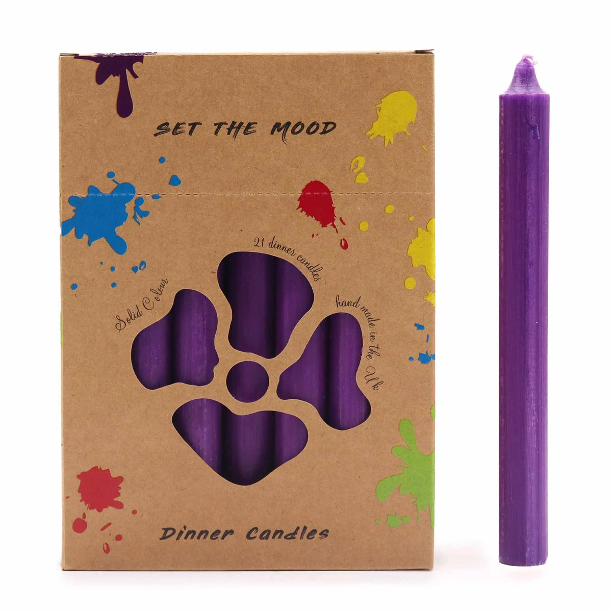 Caja de cartón con 21 velas de mesa color violeta rústico y una vela fuera del empaque, sobre fondo blanco.