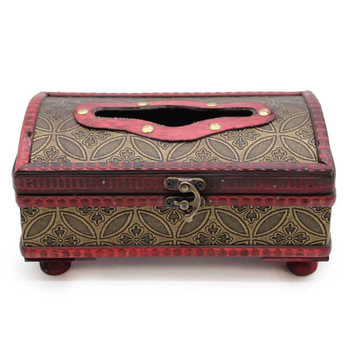 Caja de madera decorativa en tonos rojo y dorado, con tapa de diseño floral y cerradura de metal. Ideal para almacenamiento.