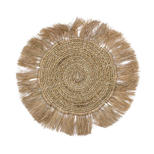 Alfombrilla redonda de yute natural con flecos, color beige, estilo boho, ideal para decoración de interiores.