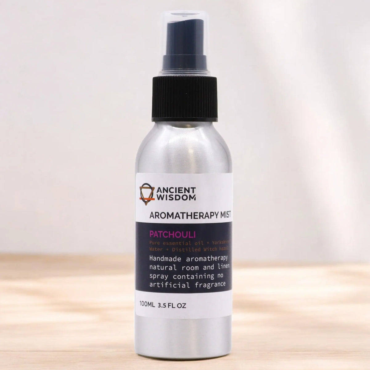 Nebulizador de aromaterapia en botella plateada, aroma a pachulí, 100 ml, hecho a mano con ingredientes naturales.
