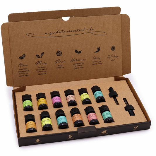 Juego de aceites esenciales, 12 frascos de vidrio con tapas de colores, presentación en caja de cartón marrón.