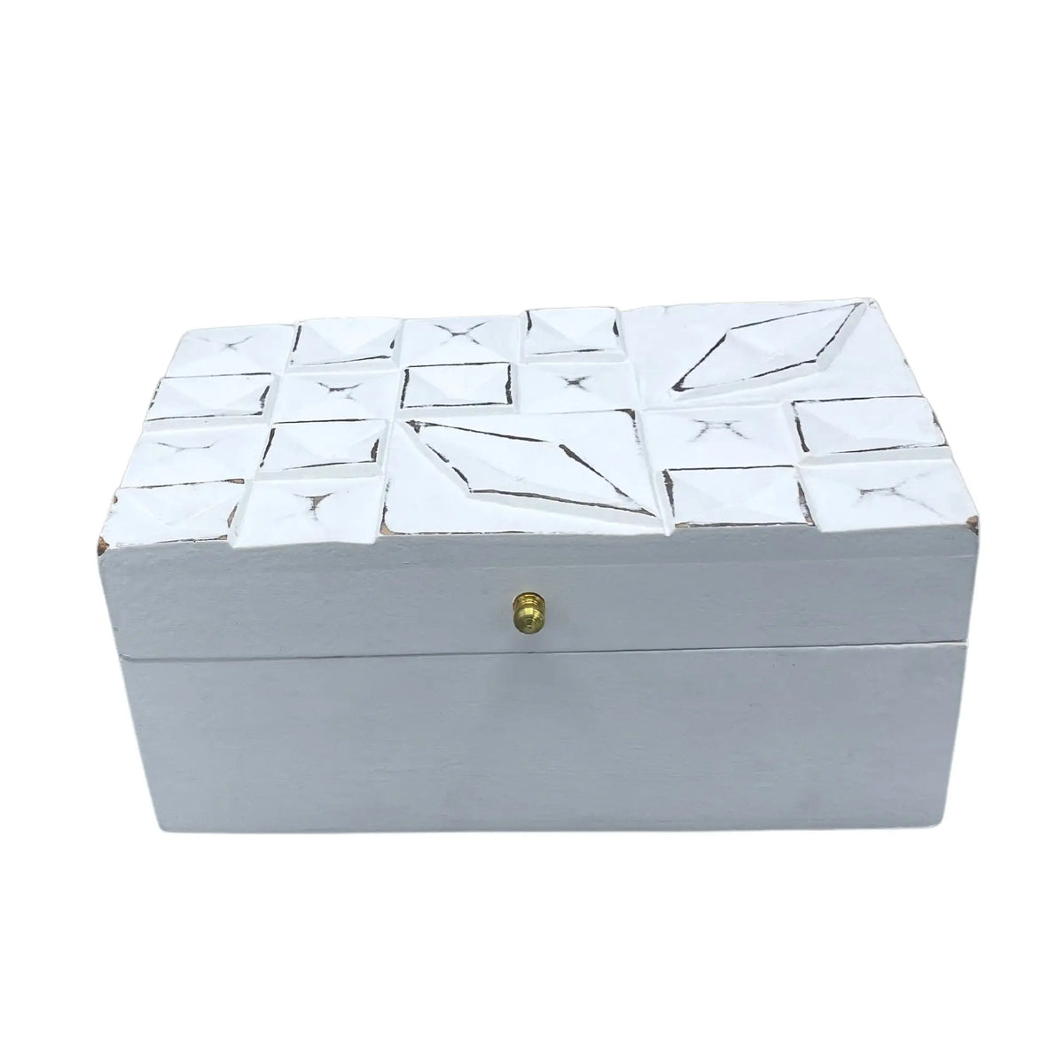 Caja decorativa blanca con diseño tallado en relieve, ideal para almacenamiento y organización.