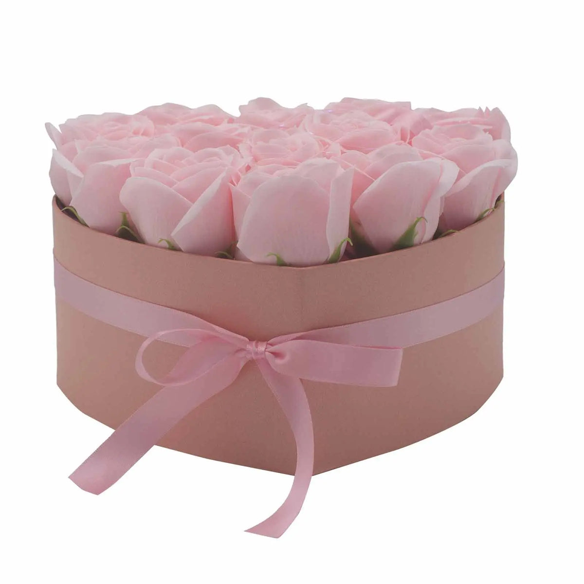 Caja de regalo en forma de corazón con 13 rosas de jabón rosa pastel y un delicado lazo decorativo a juego