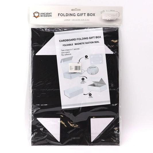 Caja de regalo negra plegable, empaquetada en plano, incluye cinta. Medidas 28.2x20.2x9.2 cm. Instrucciones en el paquete.