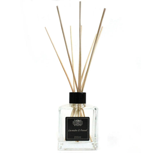 Difusor de aromaterapia de lavanda y fresno, botella de vidrio transparente, 200ml, elegante diseño moderno.