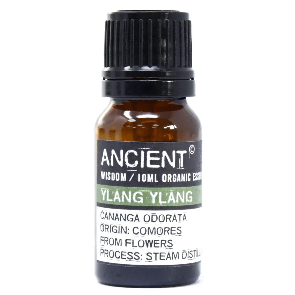 Aceite esencial de ylang ylang, 10ml, botella marrón, origen Comores, destilación al vapor, aroma floral intenso.