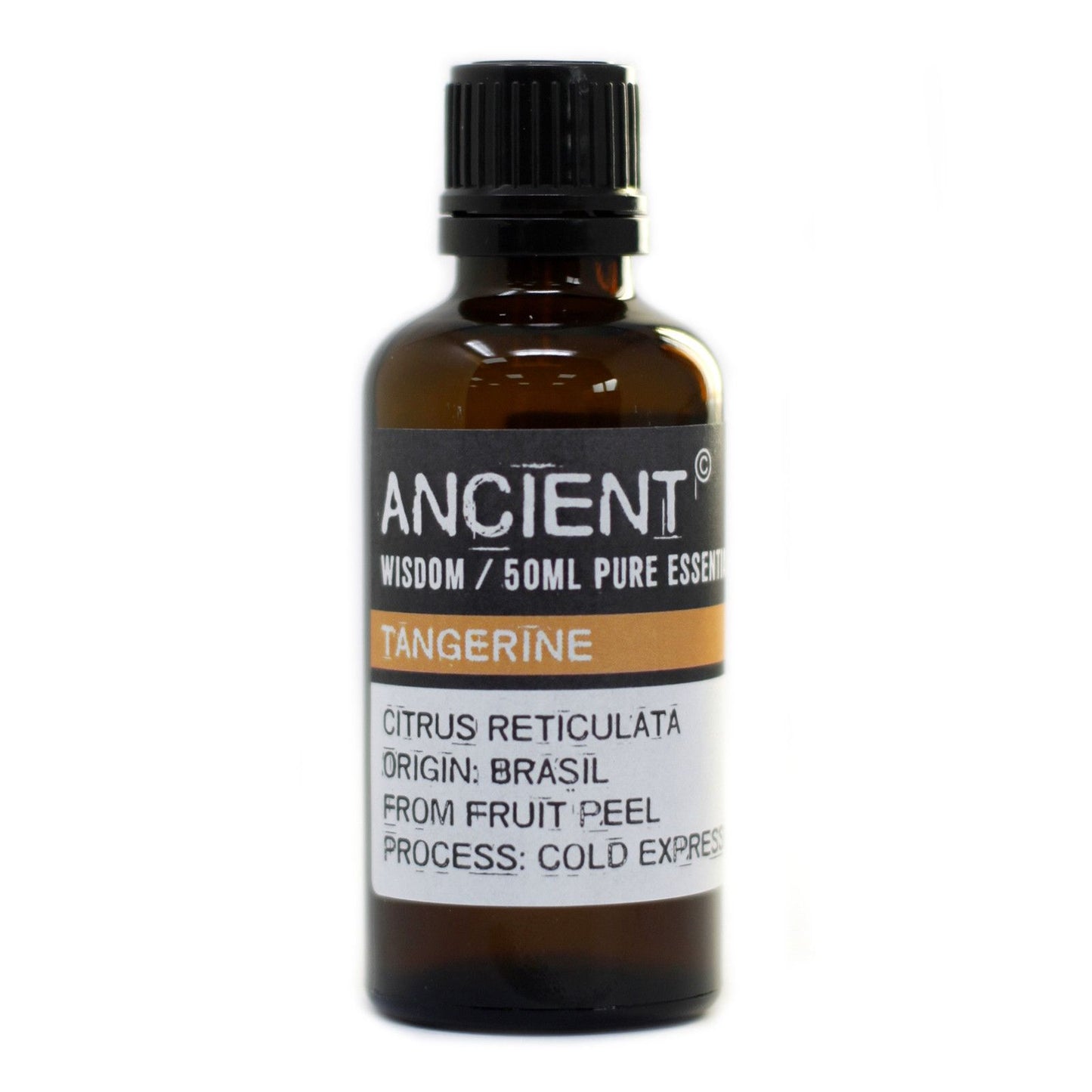 Frasco de vidrio ámbar de 50ml con tapa negra y etiqueta blanca que indica aceite esencial de mandarina de Brasil.