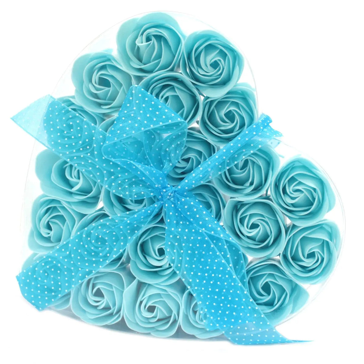 Caja en forma de corazón con 24 rosas de jabón azul claro decorada con un lazo azul de lunares blancos.
