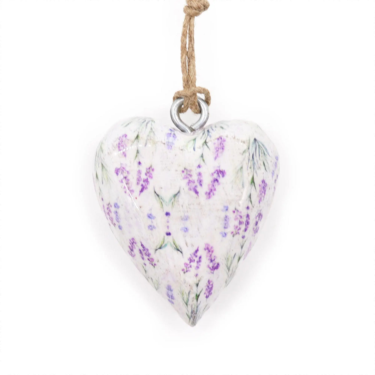 Corazón decorativo de cerámica blanca con flores moradas, colgado con cuerda de yute. Perfecto para decoración.