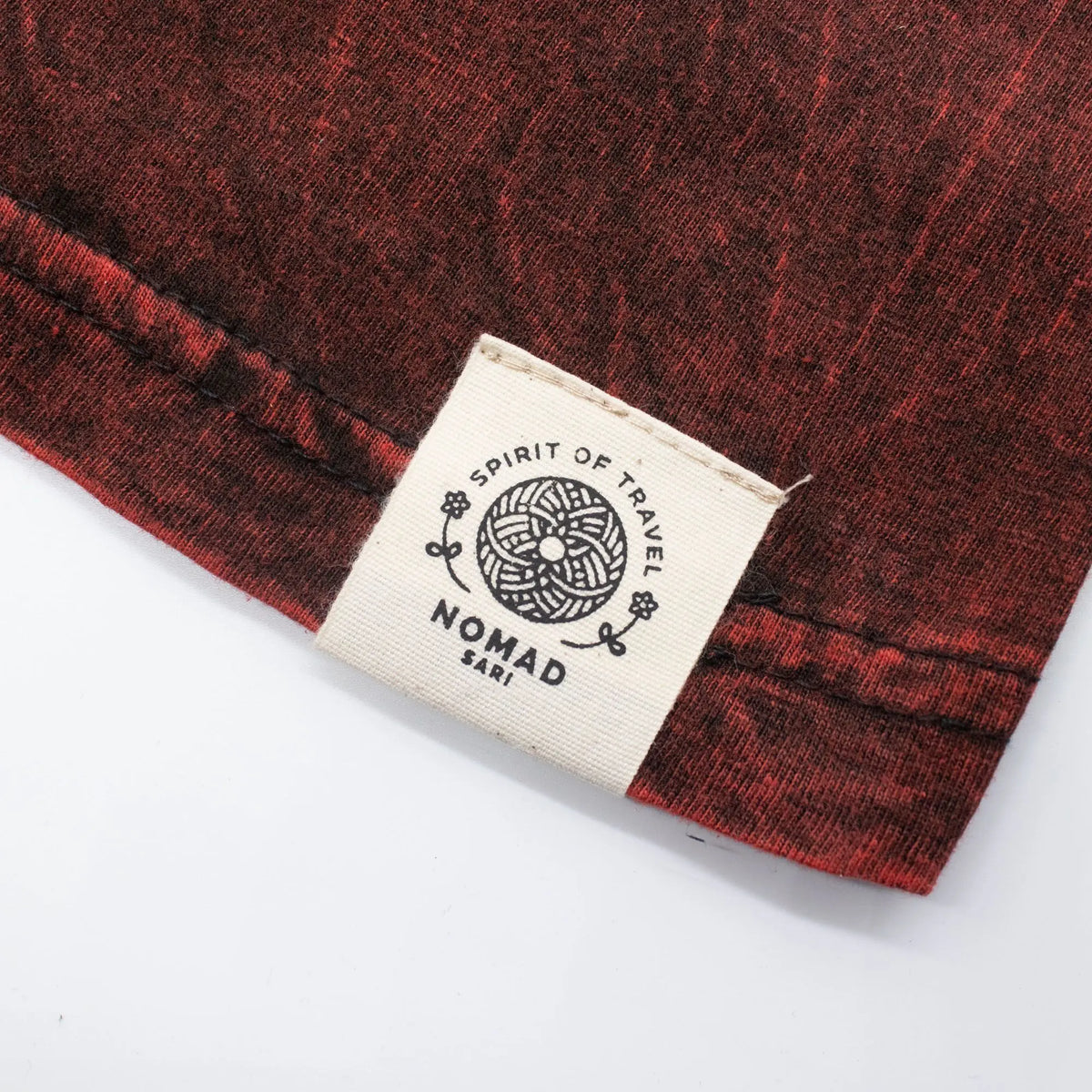 Camiseta algodón lavado piedra mandala dragón granate talla grande