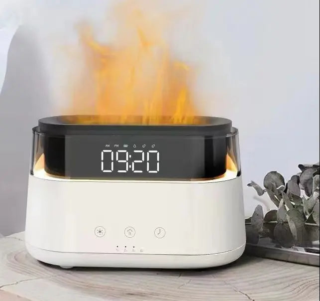 Difusor blanco de diseño moderno con reloj LED digital, efecto llama realista y controles táctiles frontales.
