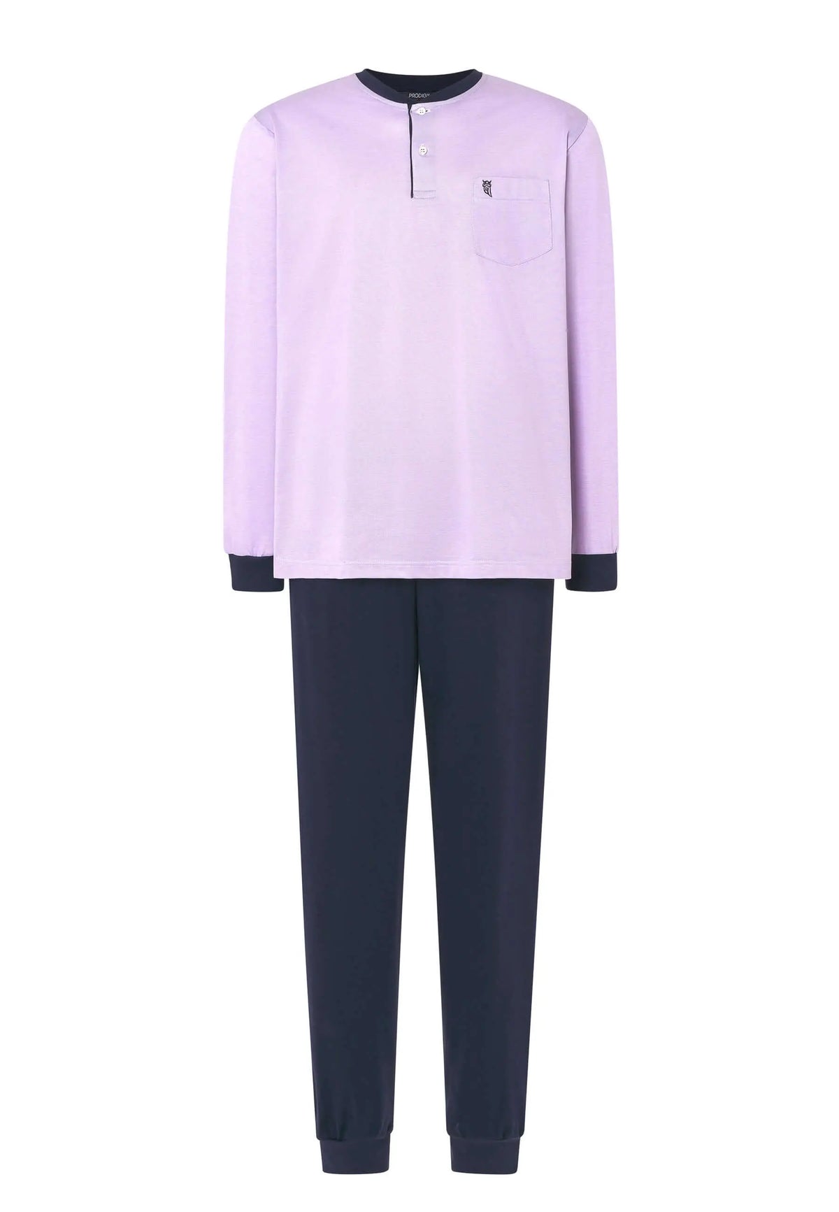 Pijama de hombre rosa con tapeta de botones, bolsillo, puños azul marino y pantalón largo liso a juego.