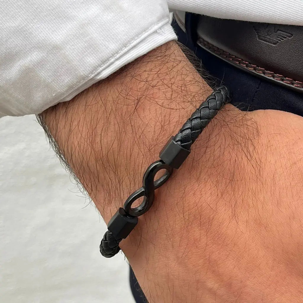 Pulsera Draco · Cuerda de cuero de vaca infinito