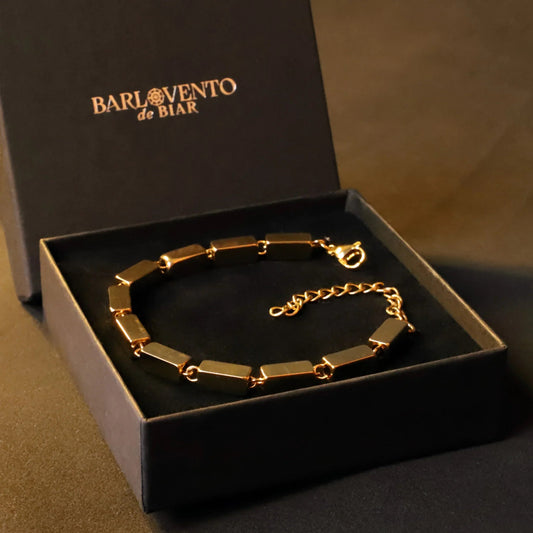 Pulsera Stratos · Pulsera de eslabones geométricos chapado en oro 18k
