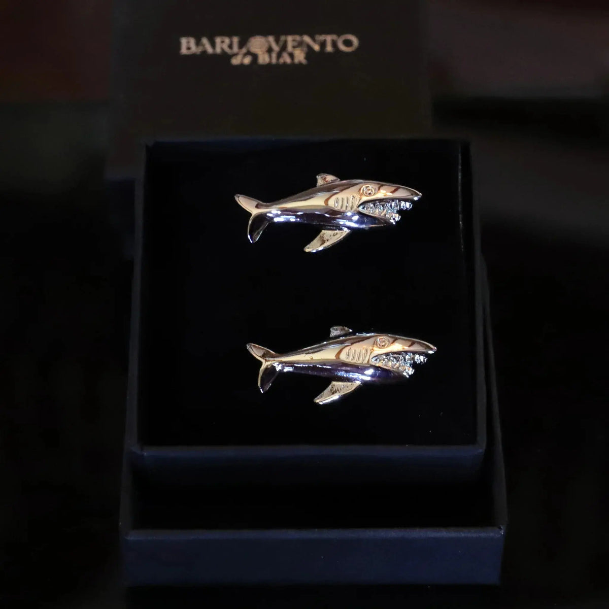 Tiburones · gemelos para amantes de los tiburones
