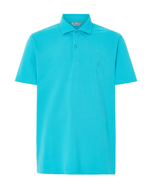 Polo azul turquesa de algodón con cuello clásico y logo discreto en el pecho. Ideal para un look casual.