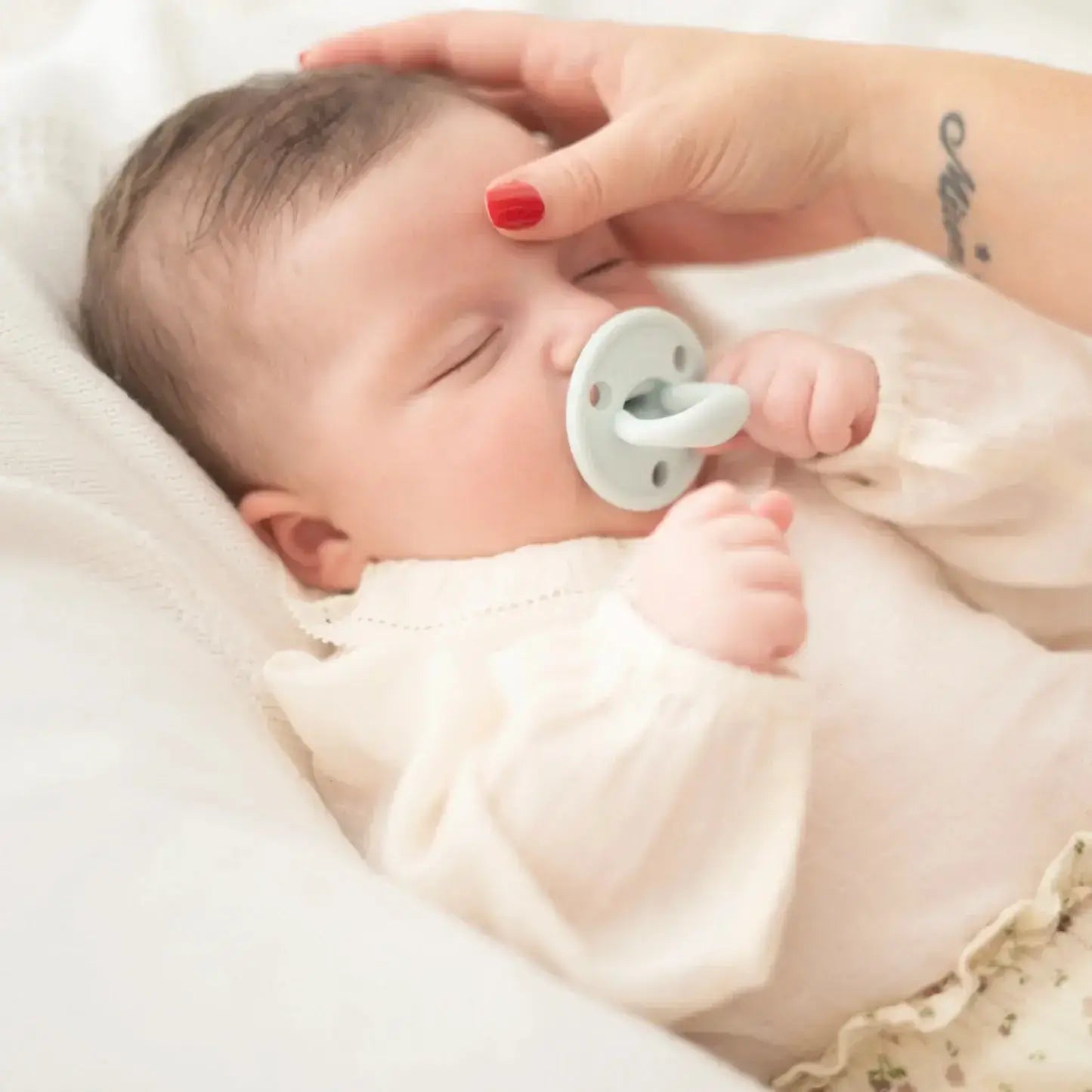 1 Chupete DIAMOND + Pack 2 Chupeteros By Nenina & Co Celeste