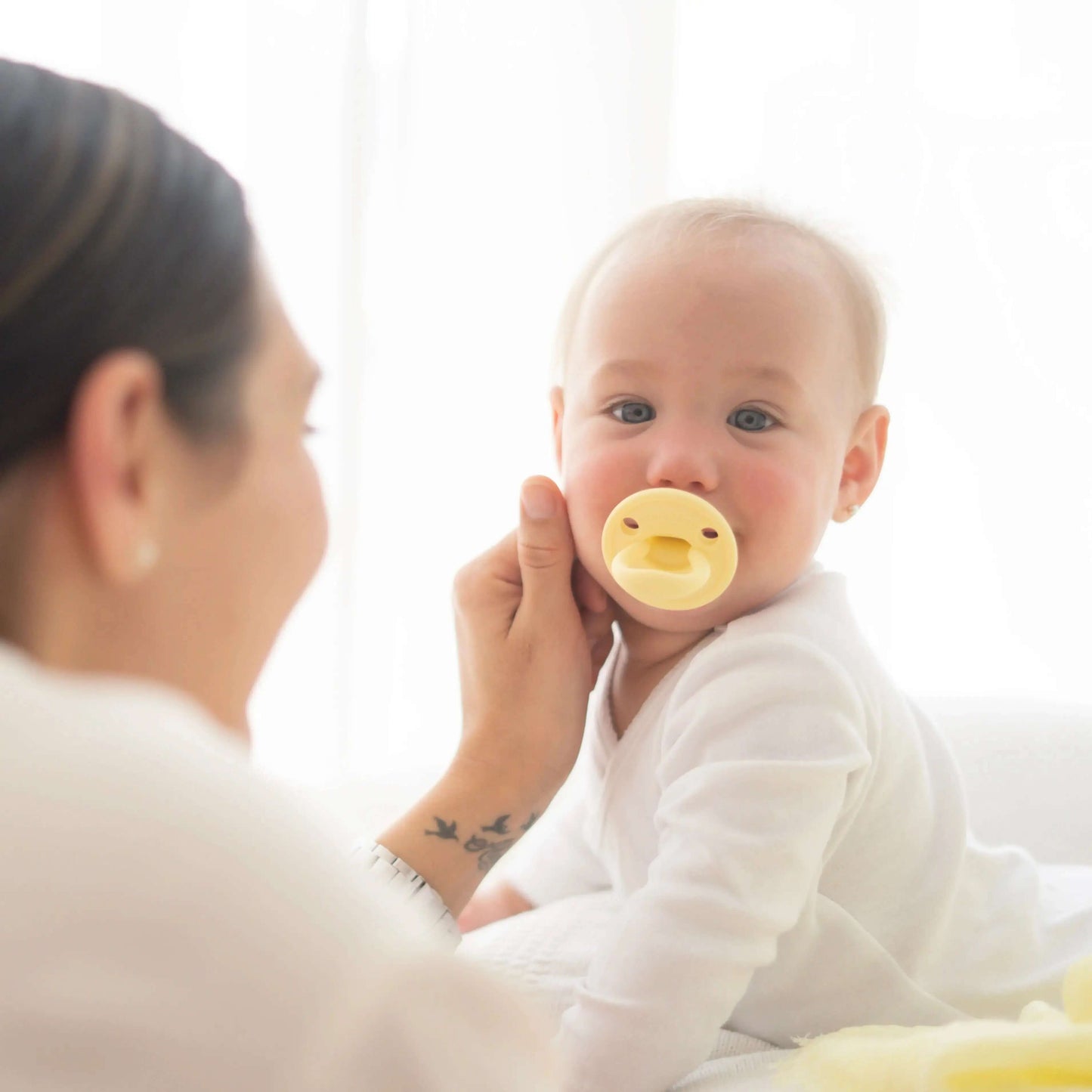 Chupete DIAMOND By Nenina & Co Amarillo Y Rosa pálido | Silicona Orgánica para Bebé +12 Meses