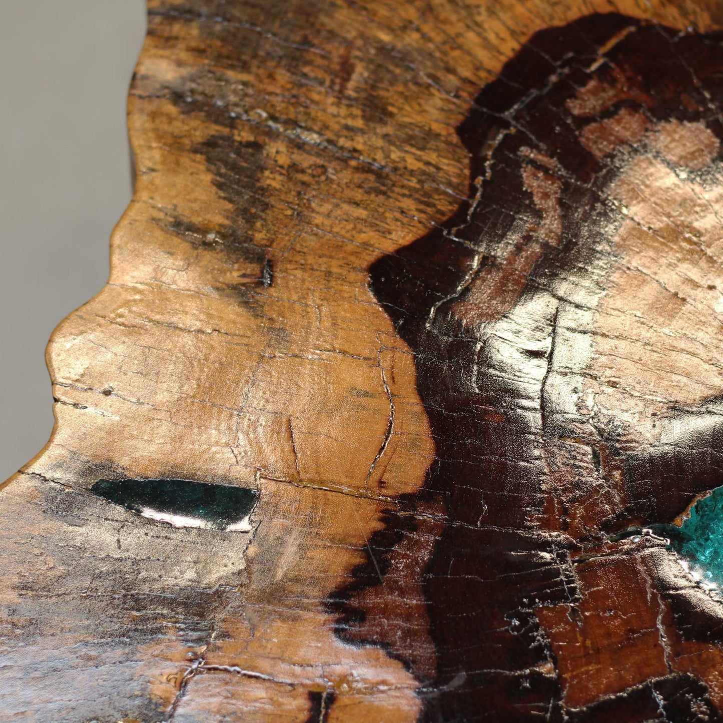 Mesa de Café de Tamarindo y resina - Agua