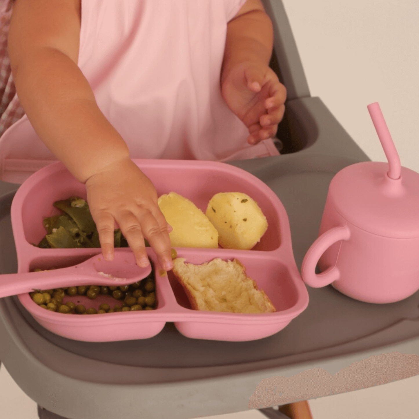 Kit Deluxe Vajilla + Babero BLW Pink 9 Piezas de Silicona orgánica con ventosas Nenina & Co