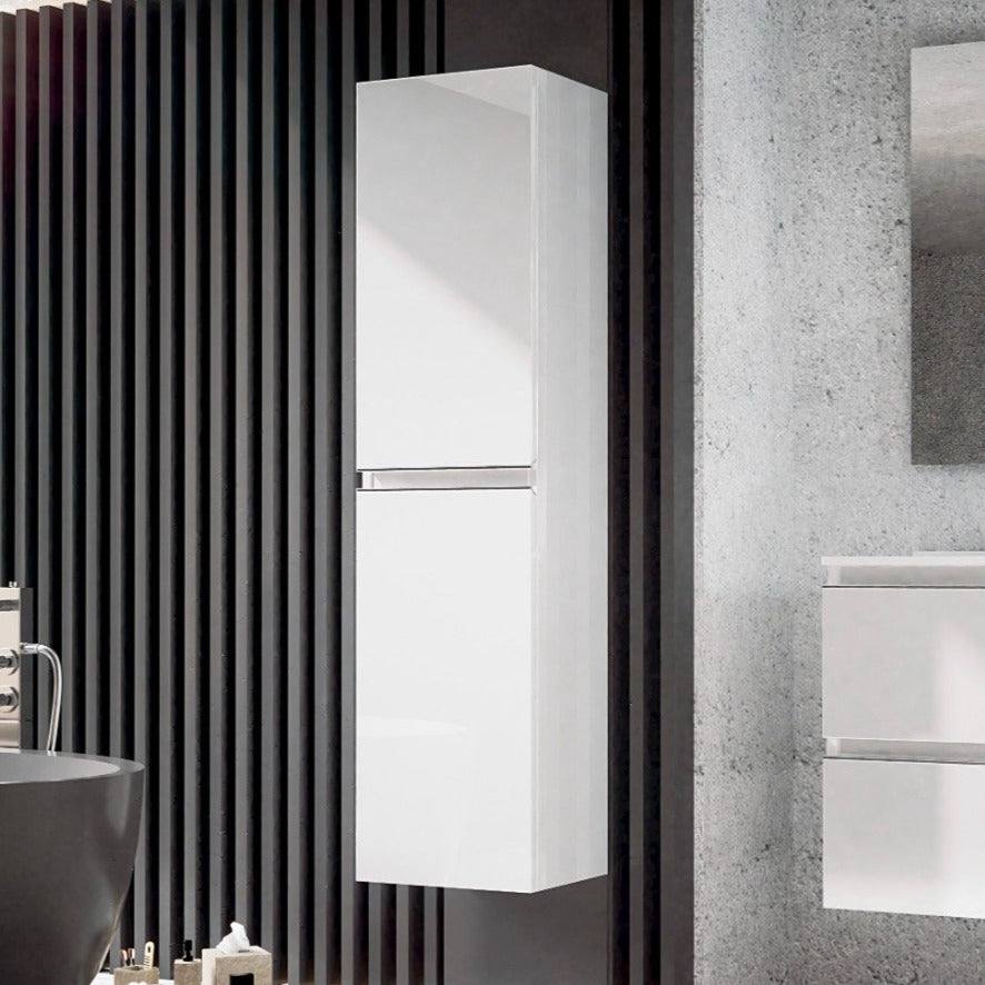  Pilar Blanco Brillo de la prestigiosa serie MADISON de Bathme: la solución elegante y funcional para optimizar el espacio en tu baño. Diseñado para quienes buscan orden, estilo y durabilidad en cada detalle.