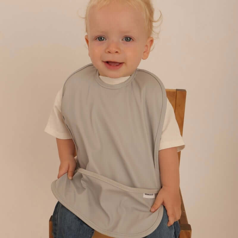 Pack Regalo Babero + 2 cepillos + 1 Chupete Clásico + 1 Mordedor Nenina & Co