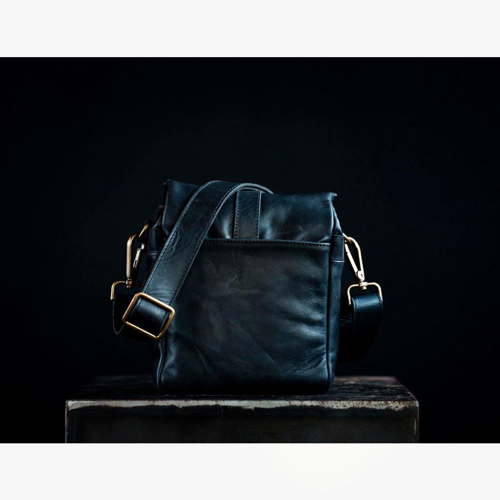 Berlin Black Leather Camera Bag adjustable crossbody strap detail
