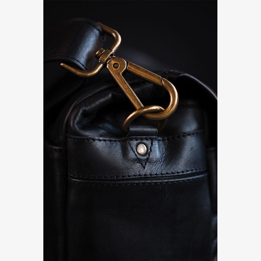 Black Leather Camera Bag – Crossbody Premium