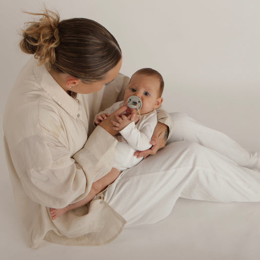 Kit 1 Chupete + 2 Chupeteros + 1 Guardachupete DIAMOND Nenina & Co Gris