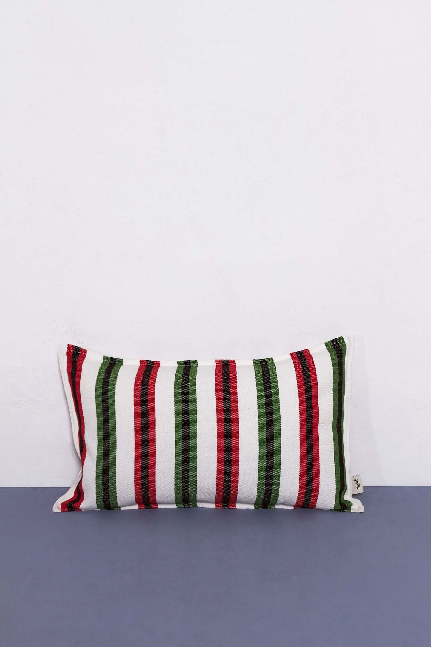 Funda cojín tejido canario verde y rojo 30cmx50cm