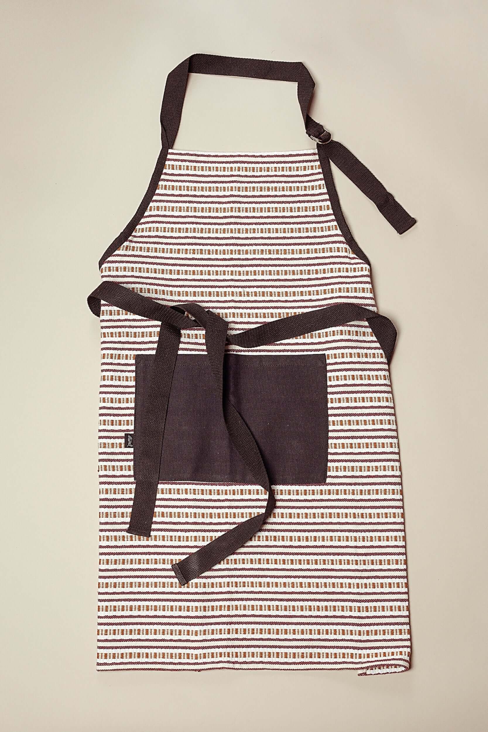 Delantal tejido cadena granate rayas beiges con bolsillo marrón y cintas ajustables - delantal cocina unisex España