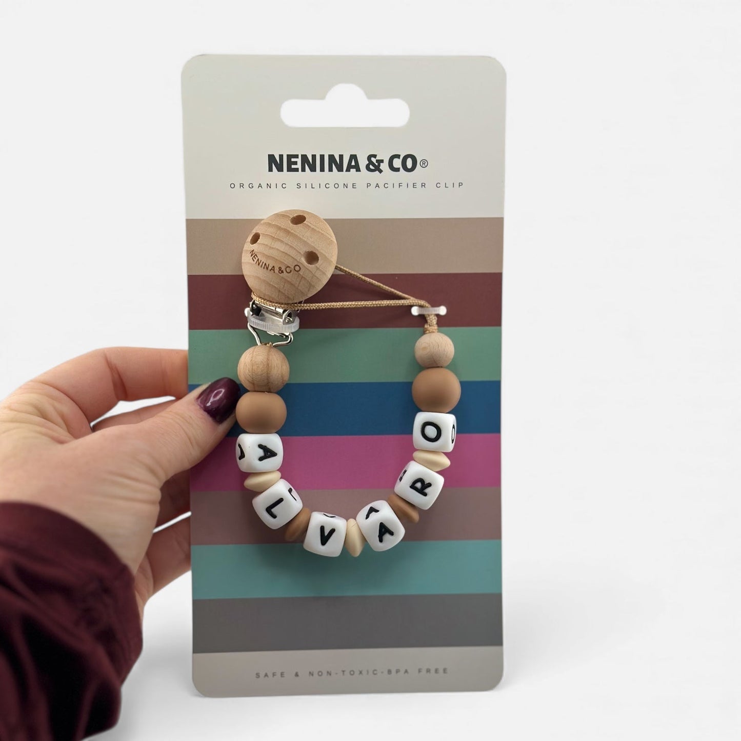 Chupetero Personalizado Khaki con Nombre en Silicona Orgánica | Nenina & Co.