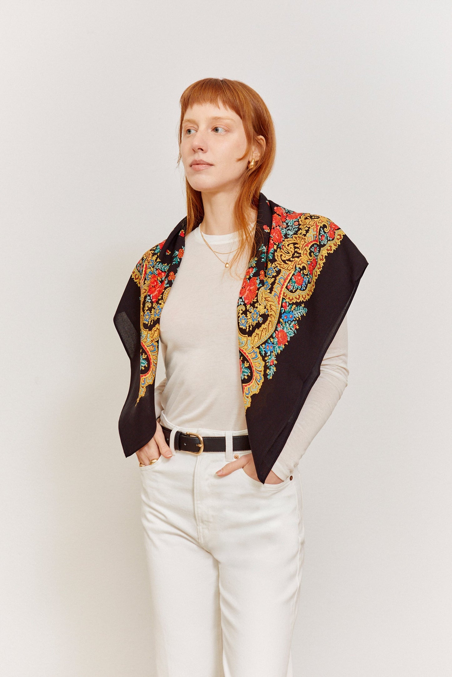 Pañuelo portugués cadena negro