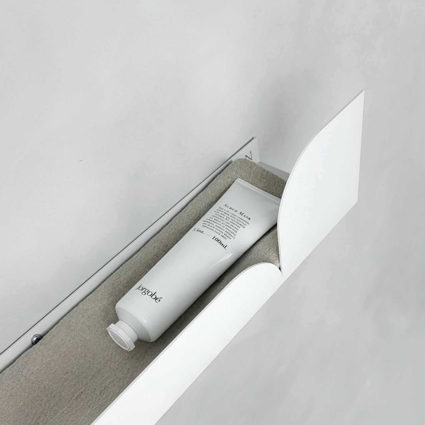 Estantería de pared metálica Torino grande – repisa flotante 60 cm