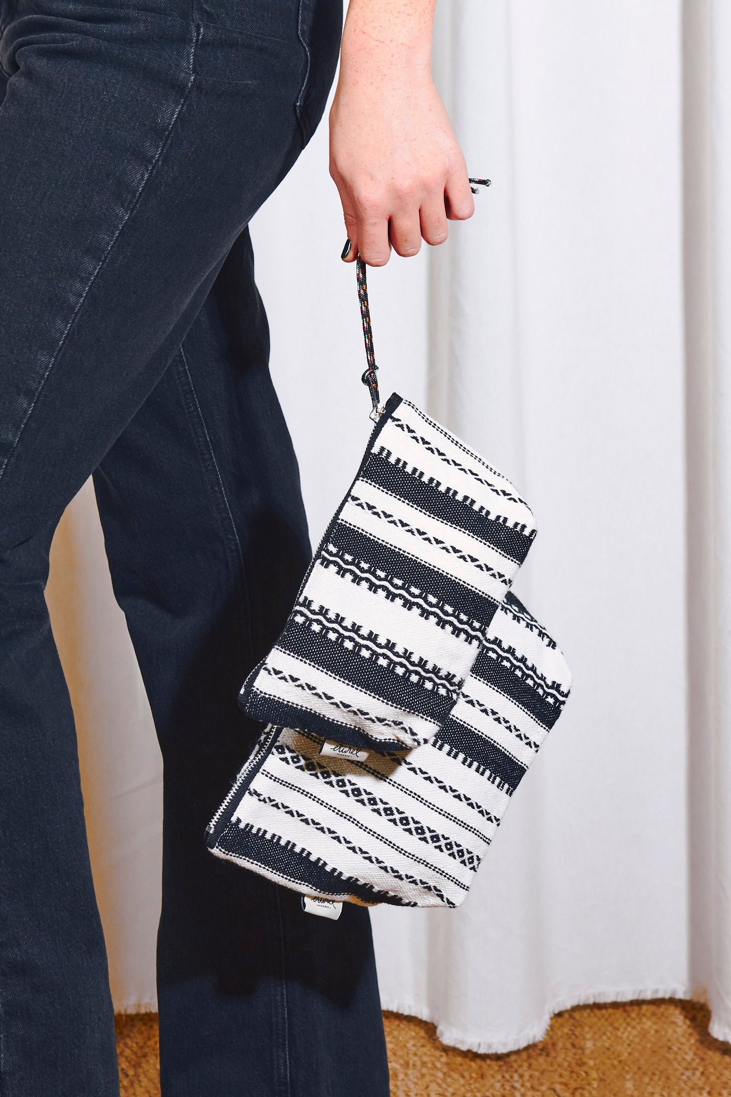 Neceser/estuche alpujarra blanco y negro